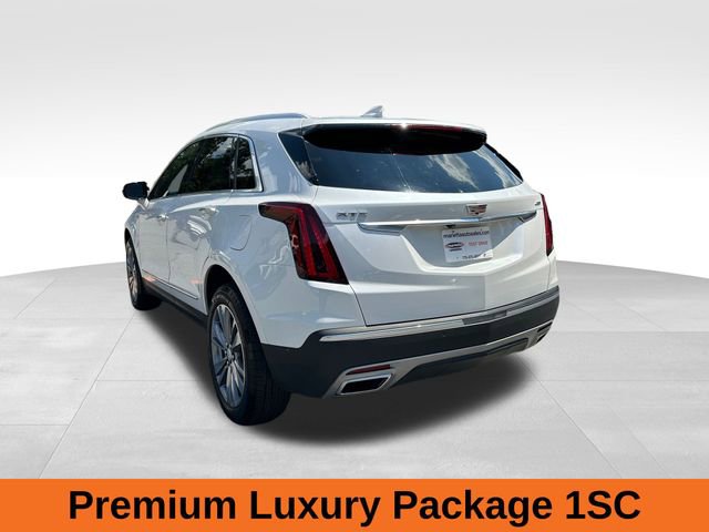 Used 2025 Cadillac XT5 Premium Luxury image 3