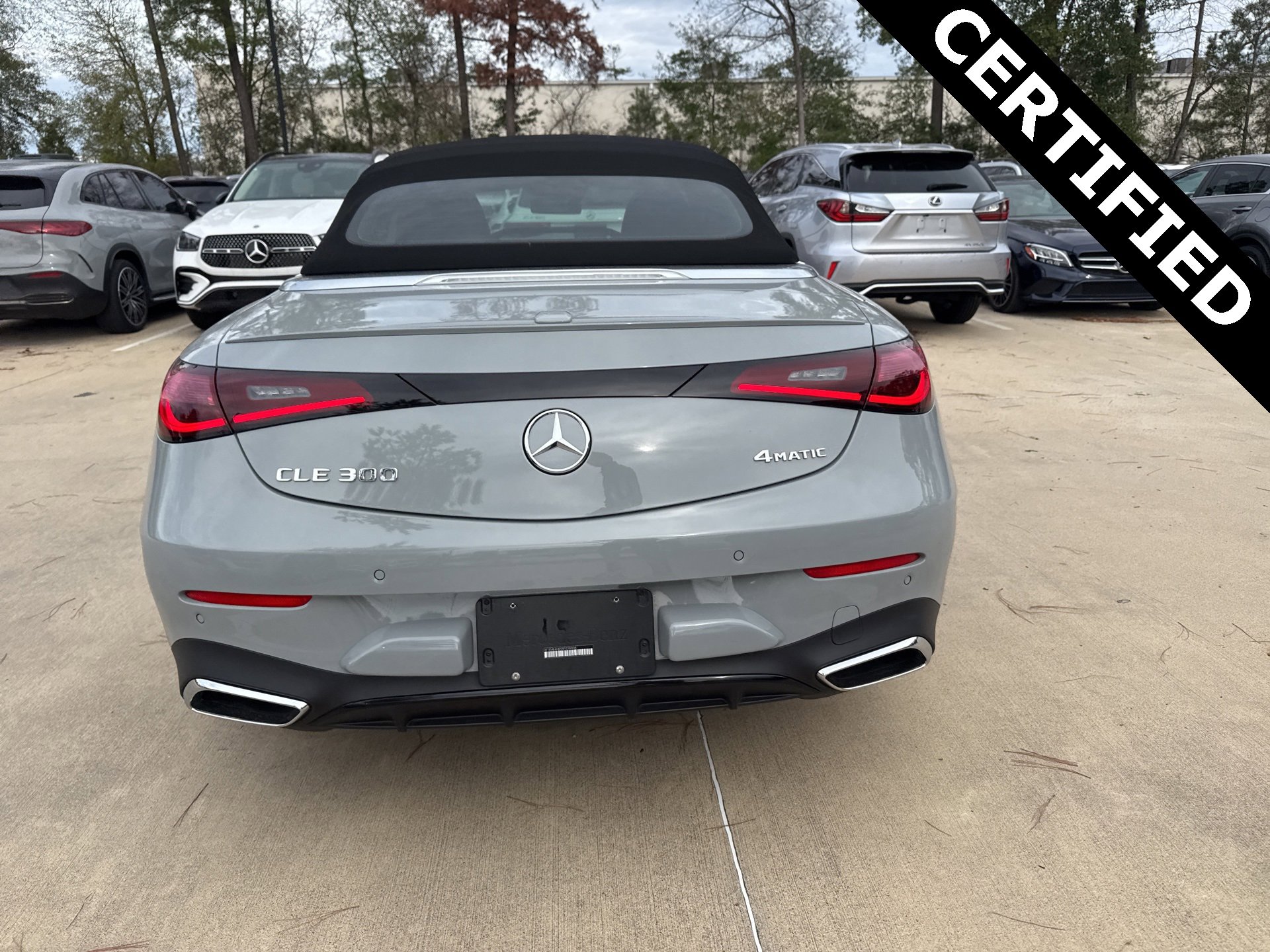 Used 2024 Mercedes-Benz CLE 300 4MATIC Cabriolet image 5