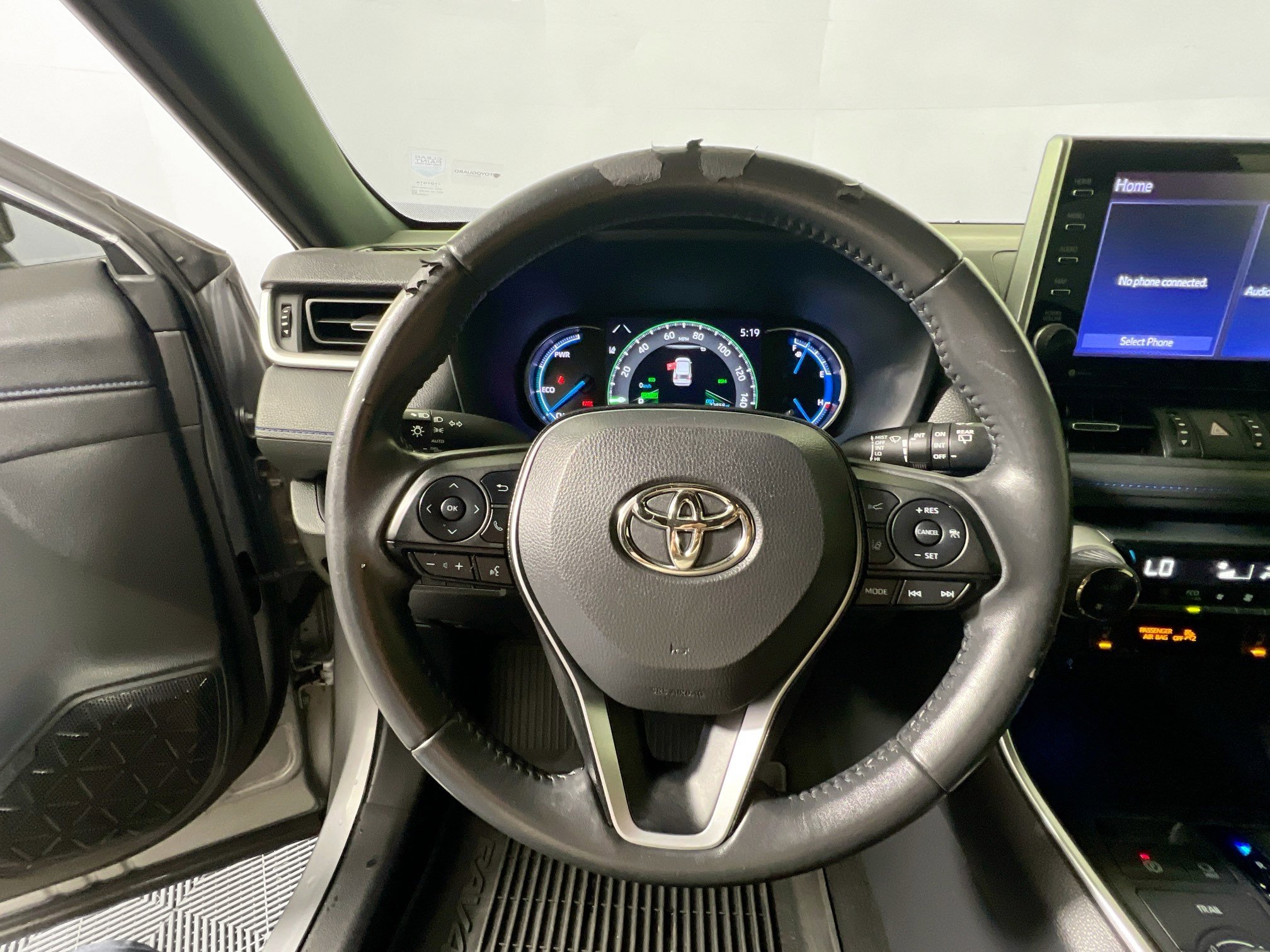 Used 2022 Toyota RAV4 XSE AWD/4WD image 17