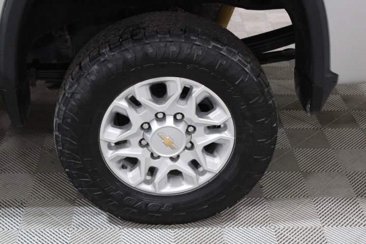 Used 2021 Chevrolet Silverado 2500 LTZ w/ LTZ Convenience Package image 39