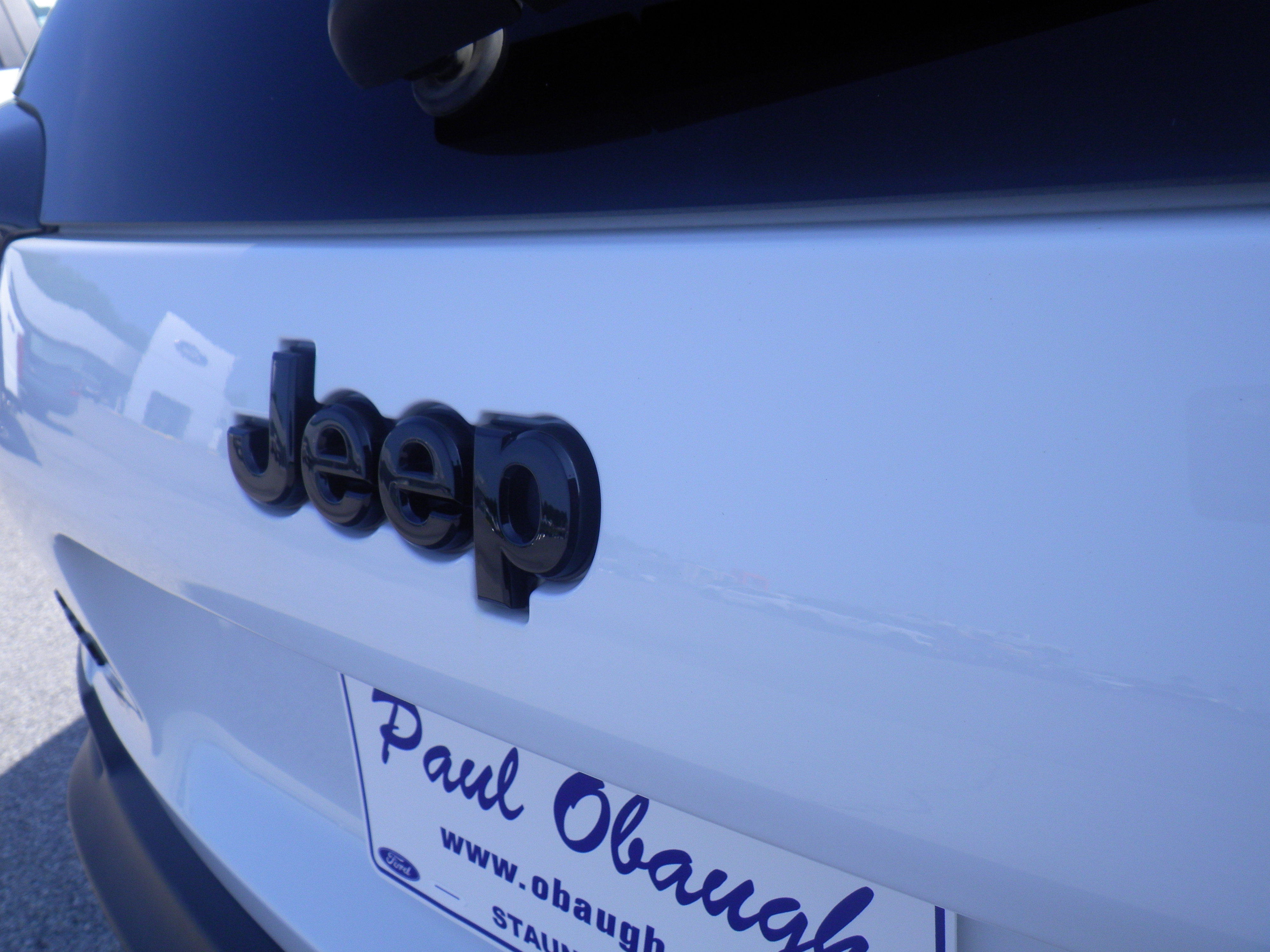 Used 2023 Jeep Cherokee Altitude Lux image 12