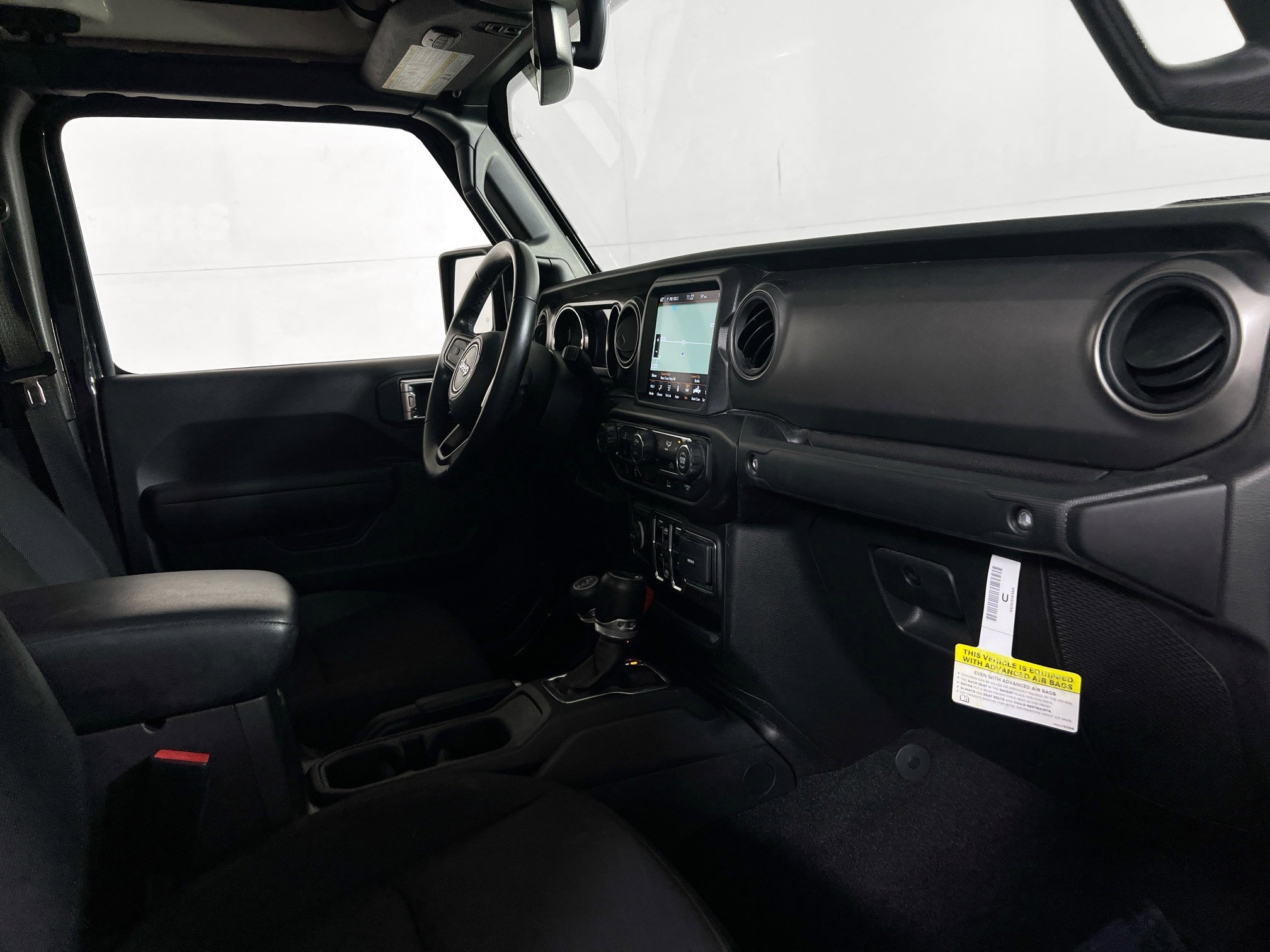 Used 2022 Jeep Gladiator Willys image 27