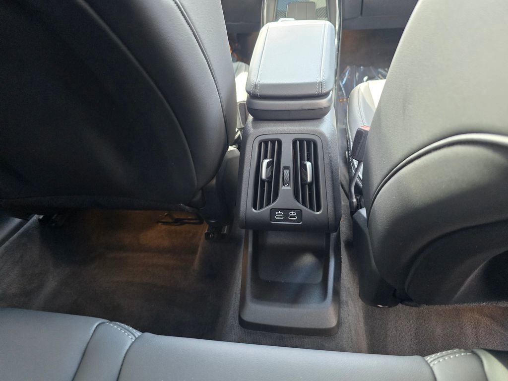Used 2025 BMW X1 xDrive28i image 33