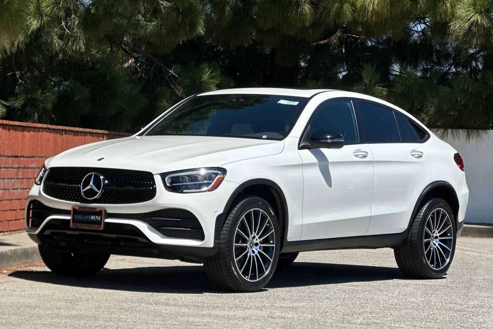 Certified 2023 Mercedes-Benz GLC 300 4MATIC Coupe image 9