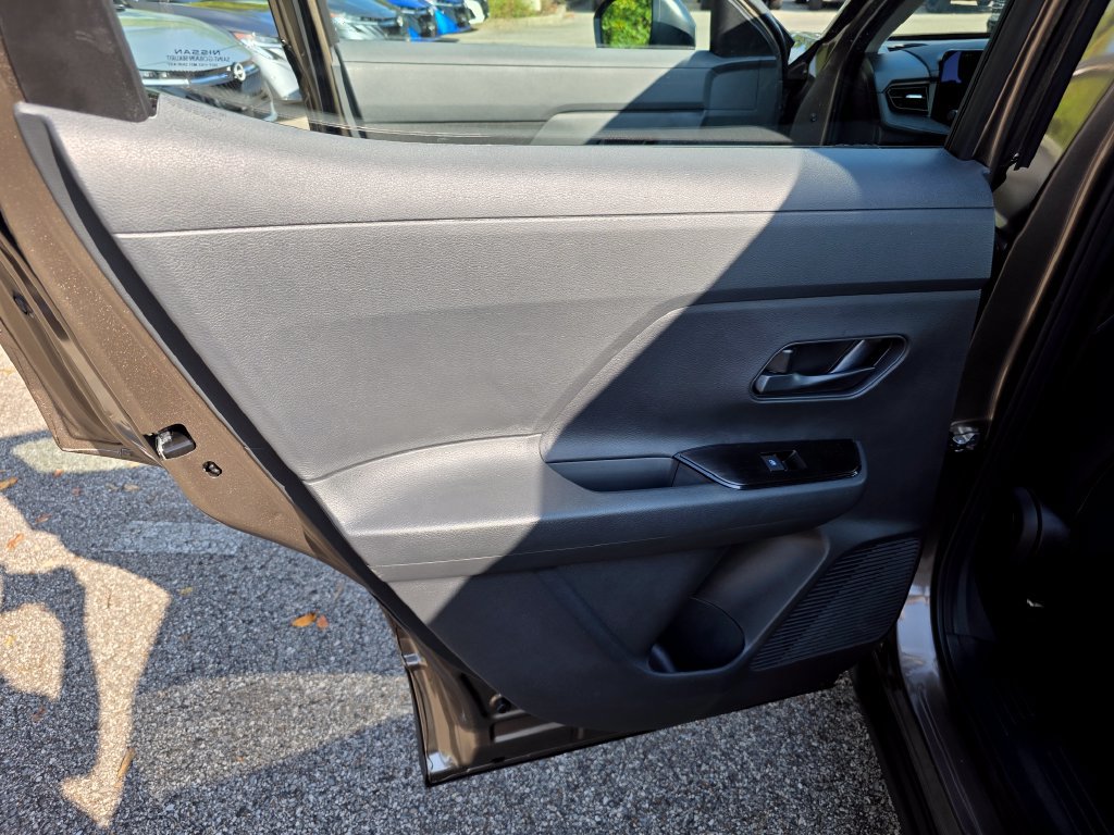 New 2027 Nissan Kicks S FWD image 35