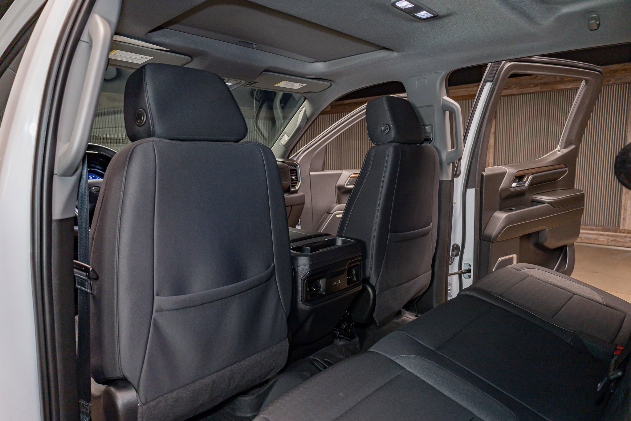 Used 2024 Chevrolet Silverado 1500 LT Trail Boss w/ Convenience Package II image 21