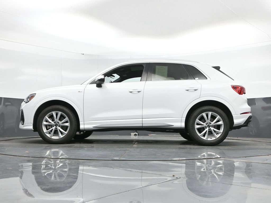 Used 2024 Audi Q3 2.0T Premium AWD/4WD image 45