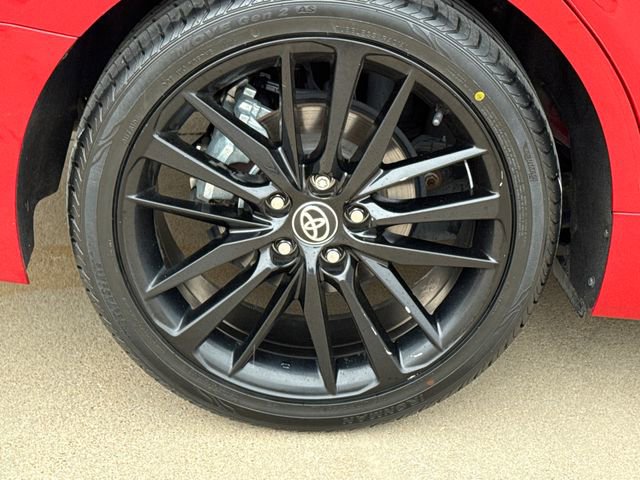 Used 2023 Toyota Camry XSE w/ Navigation Package image 9