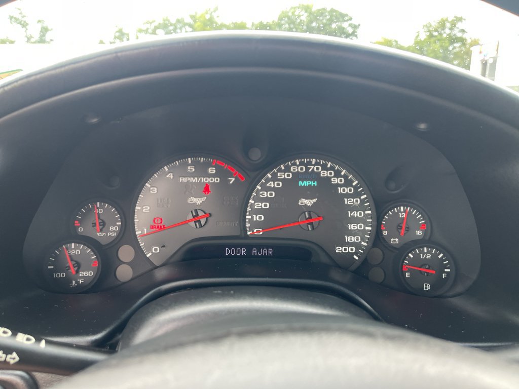 Used 2003 Chevrolet Corvette Convertible w/ Preferred Equipment Group1 RWD image 12