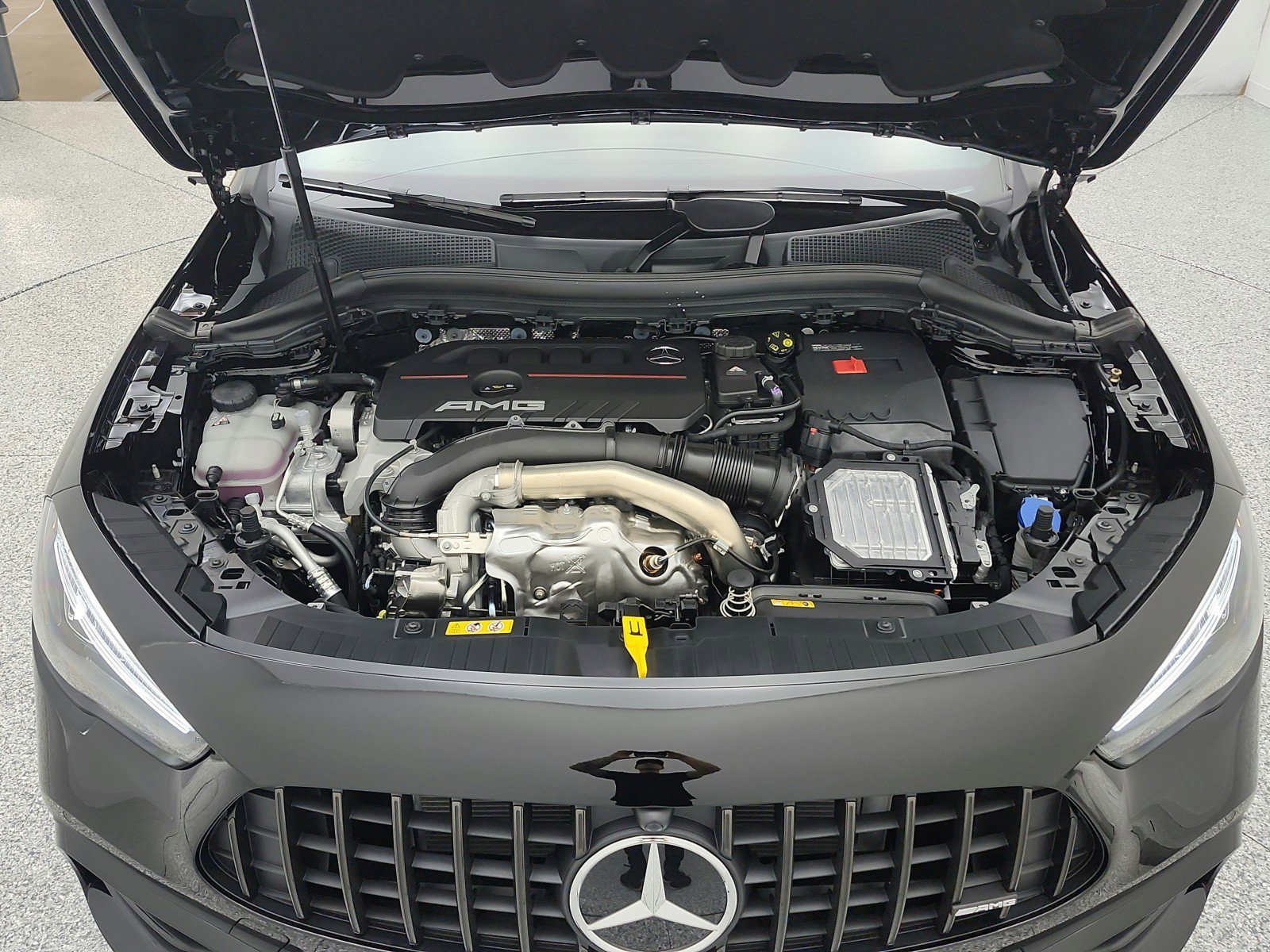 New 2026 Mercedes-Benz GLA 35 AMG 4MATIC image 12