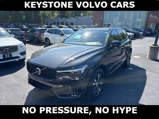Certified 2025 Volvo XC60 B5 Core w/ Climate Package image 1