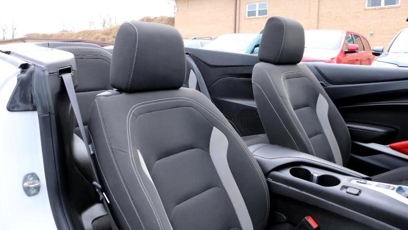 Used 2023 Chevrolet Camaro LT w/ RS Package image 25