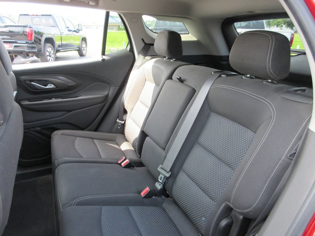 Certified 2022 GMC Terrain SLE FWD image 17
