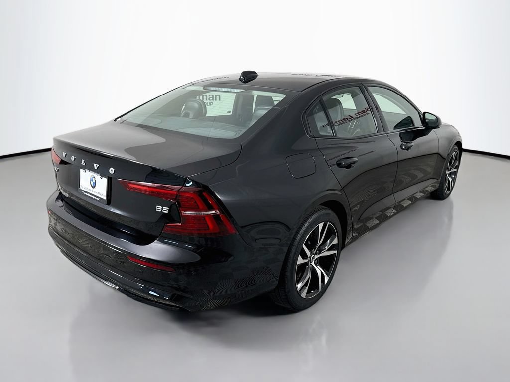 Used 2024 Volvo S60 B5 Core FWD image 7