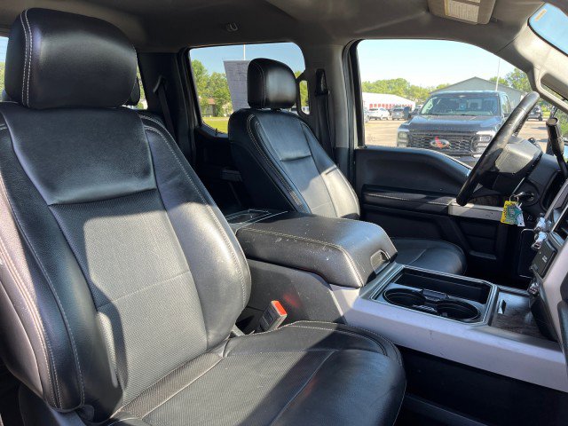 Used 2019 Ford F450 Lariat w/ Chrome Package image 21