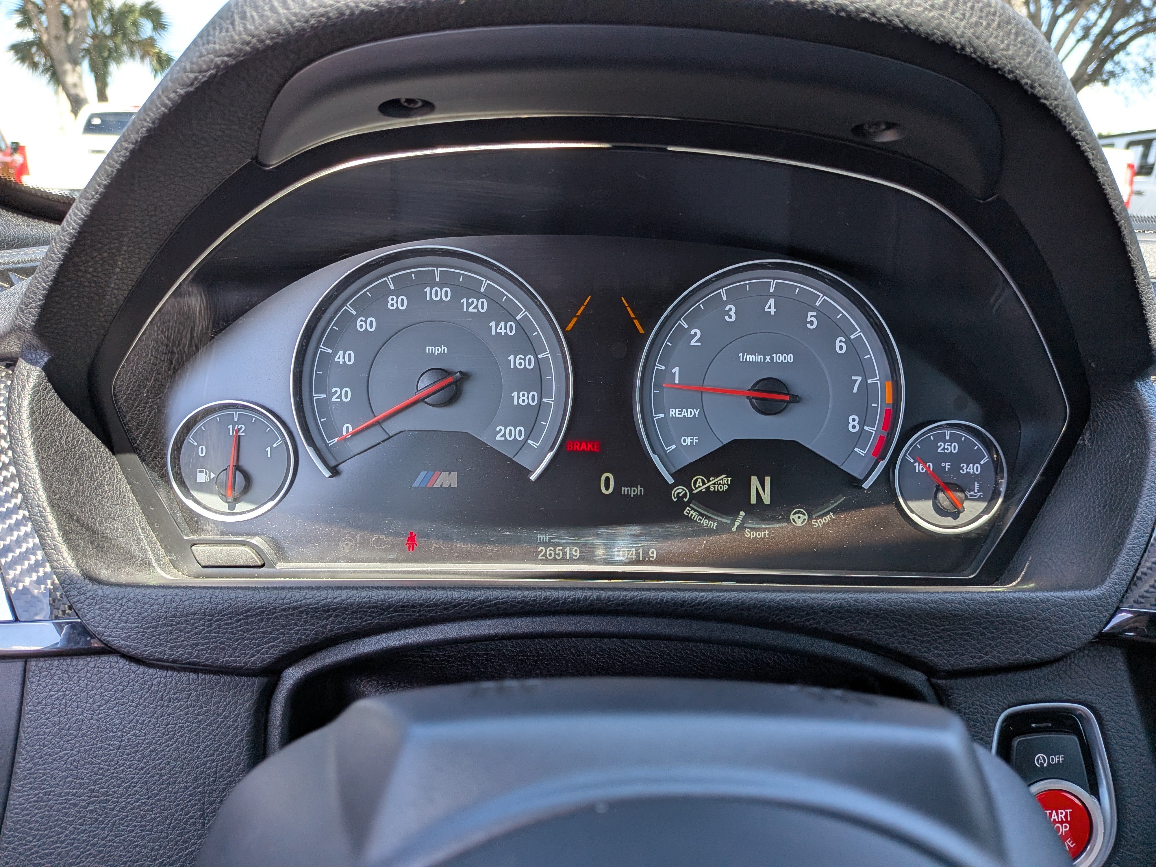 Used 2018 BMW M4 Convertible RWD image 25