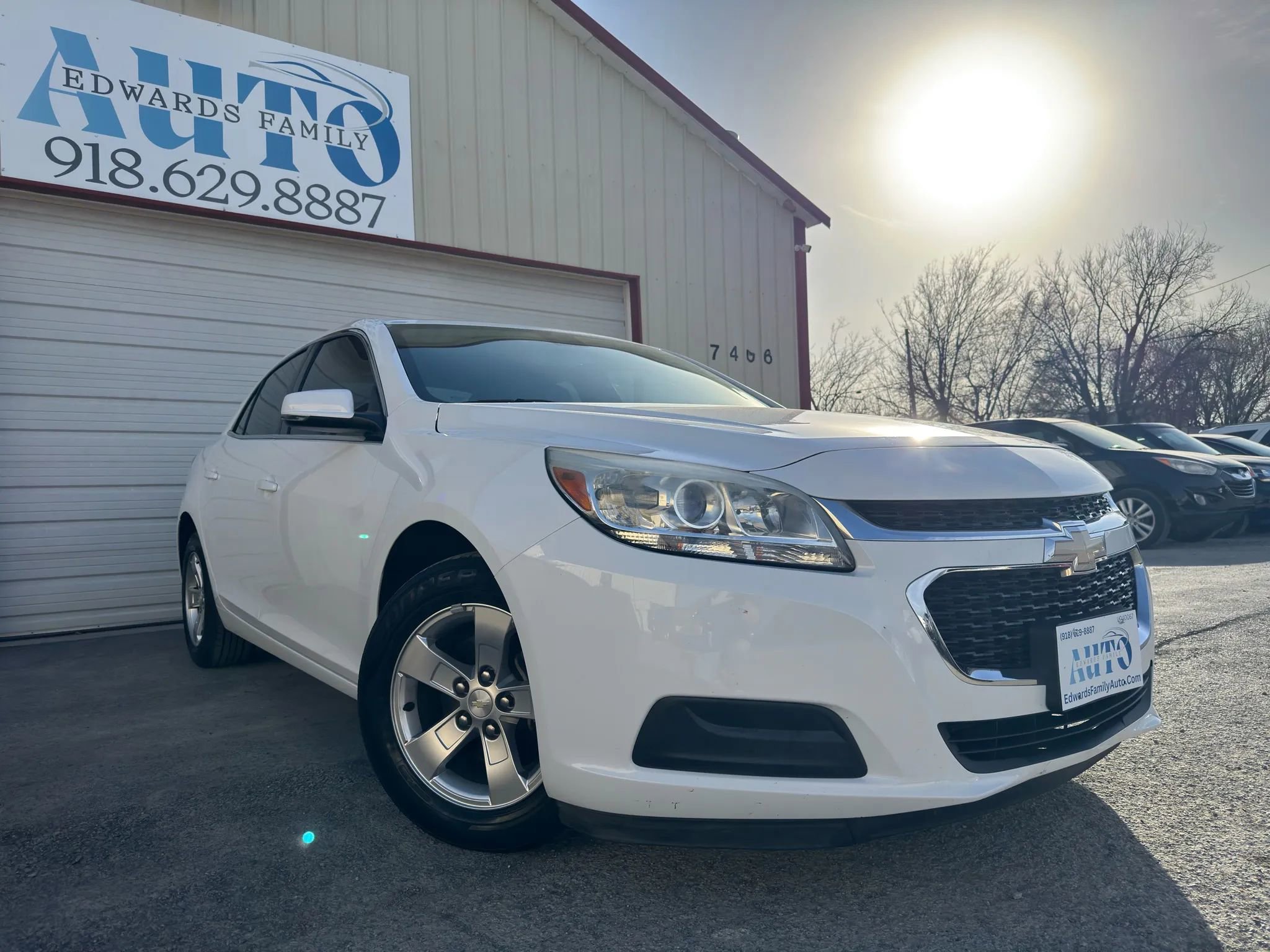 Used 2016 Chevrolet Malibu LT FWD image 1
