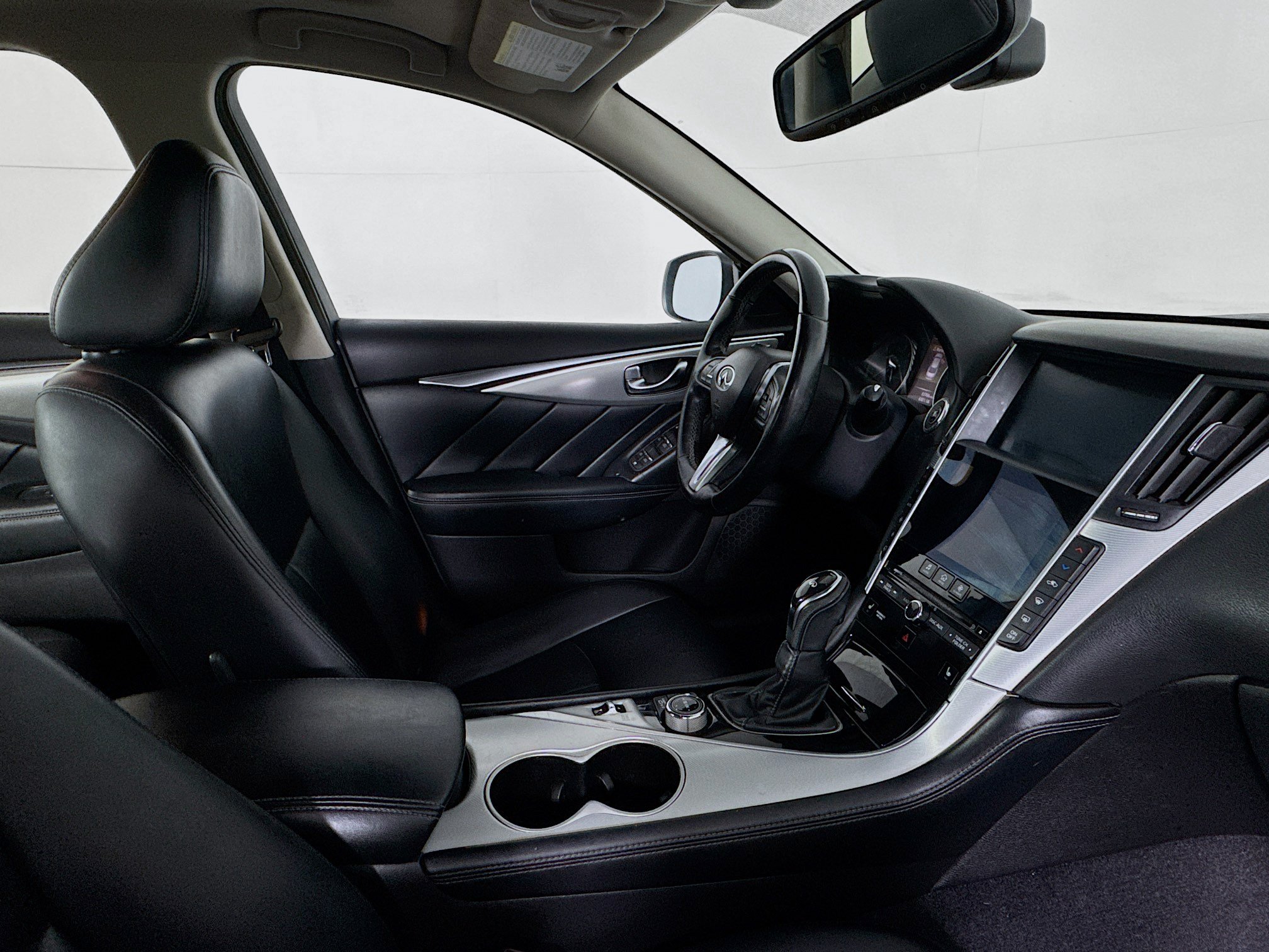 Used 2021 INFINITI Q50 Luxe RWD image 27