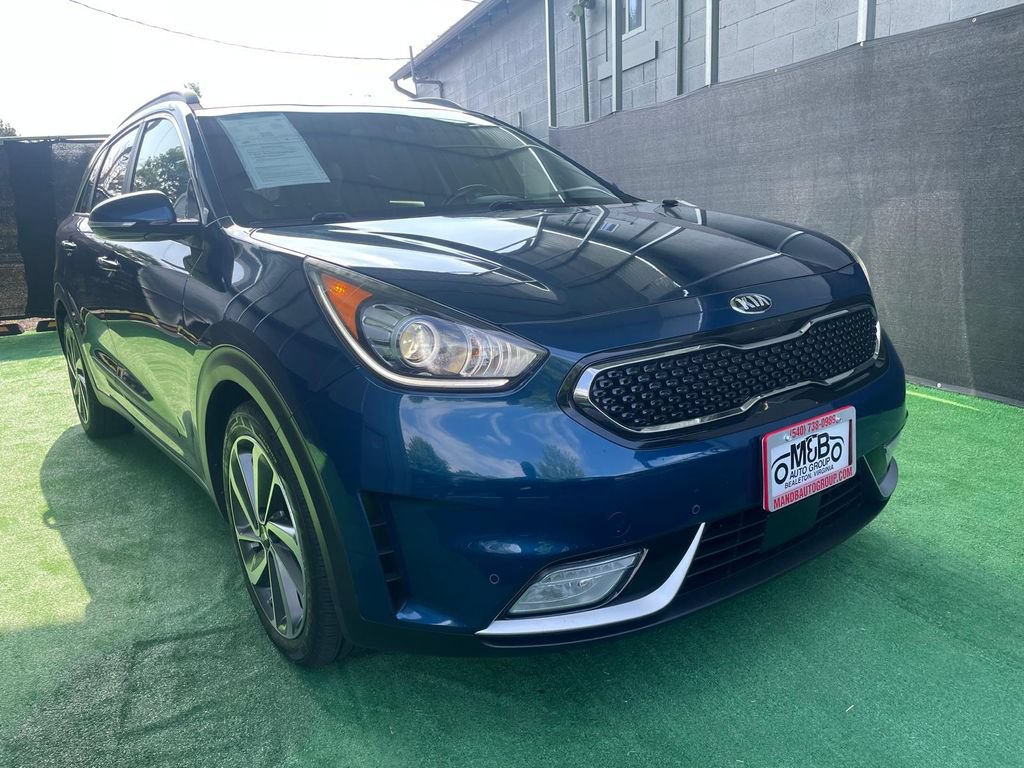 Used 2019 Kia Niro Touring FWD image 9