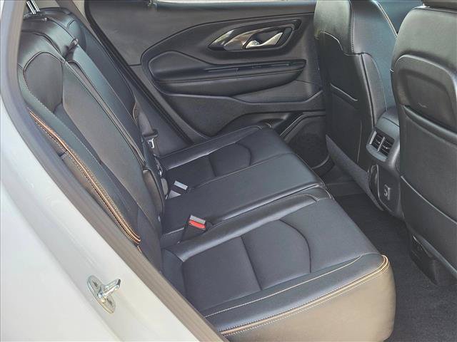 Used 2024 GMC Terrain AT4 w/ Tech Package AWD/4WD image 19