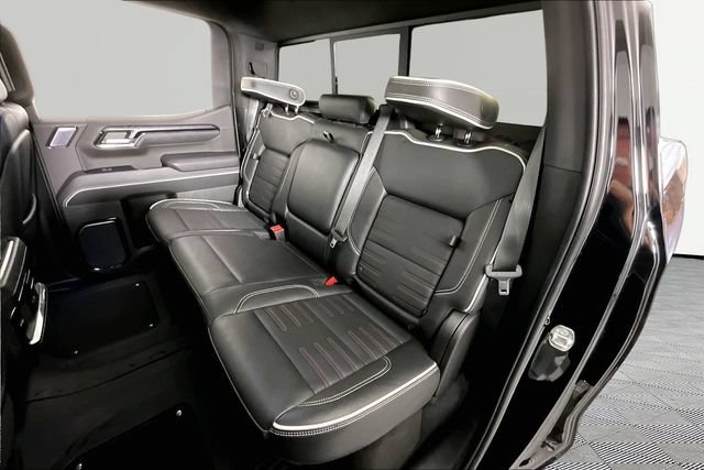 Used 2022 GMC Sierra 1500 AT4X AWD/4WD image 21