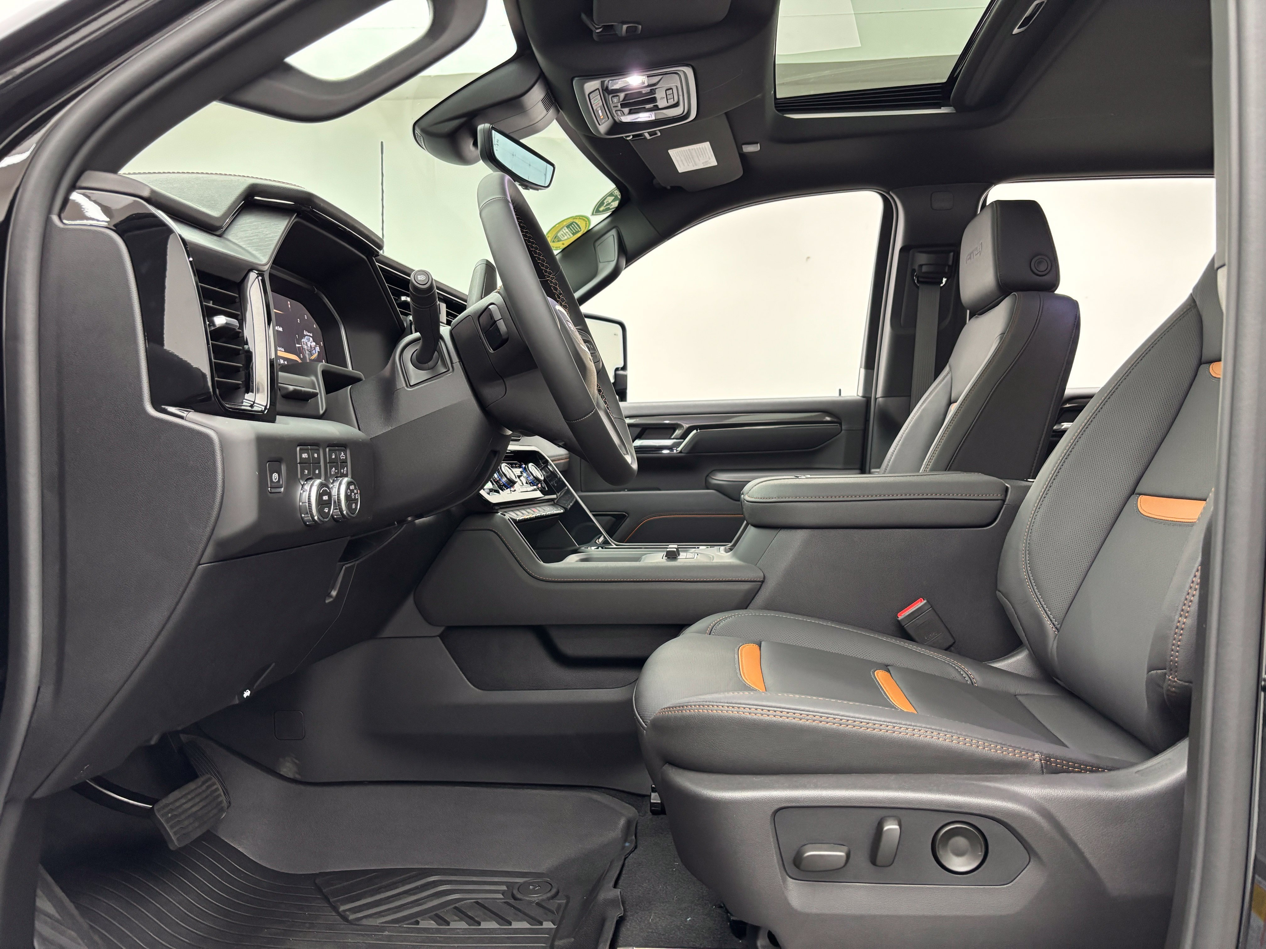 New 2026 GMC Sierra 2500 AT4 w/ AT4 Premium Plus Package AWD/4WD image 20