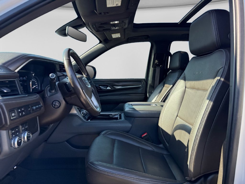 Used 2021 GMC Yukon Denali AWD/4WD image 19
