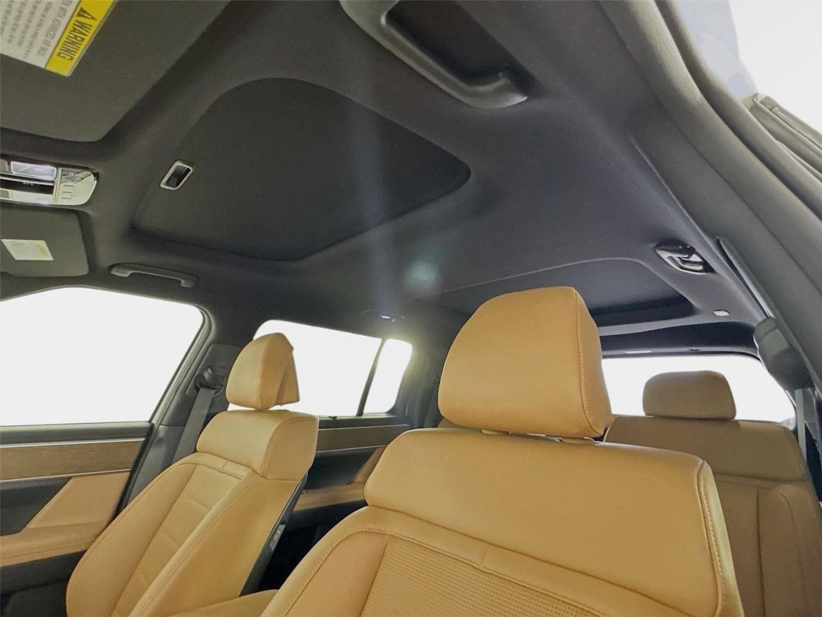 New 2026 Hyundai Santa Fe Limited FWD image 14