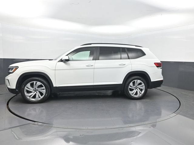Used 2022 Volkswagen Atlas SE w/ Panoramic Sunroof Package FWD image 3