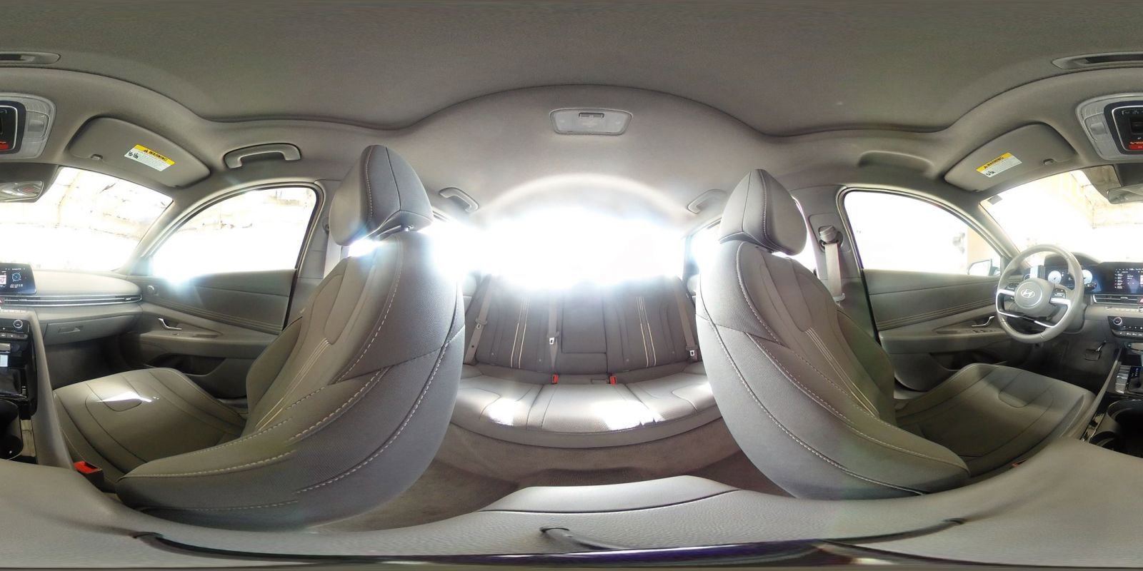 Used 2025 Hyundai Elantra SEL FWD image 43