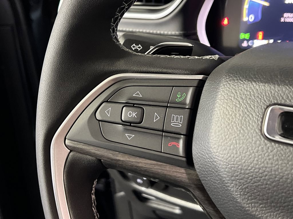 New 2025 Jeep Grand Cherokee Limited image 16