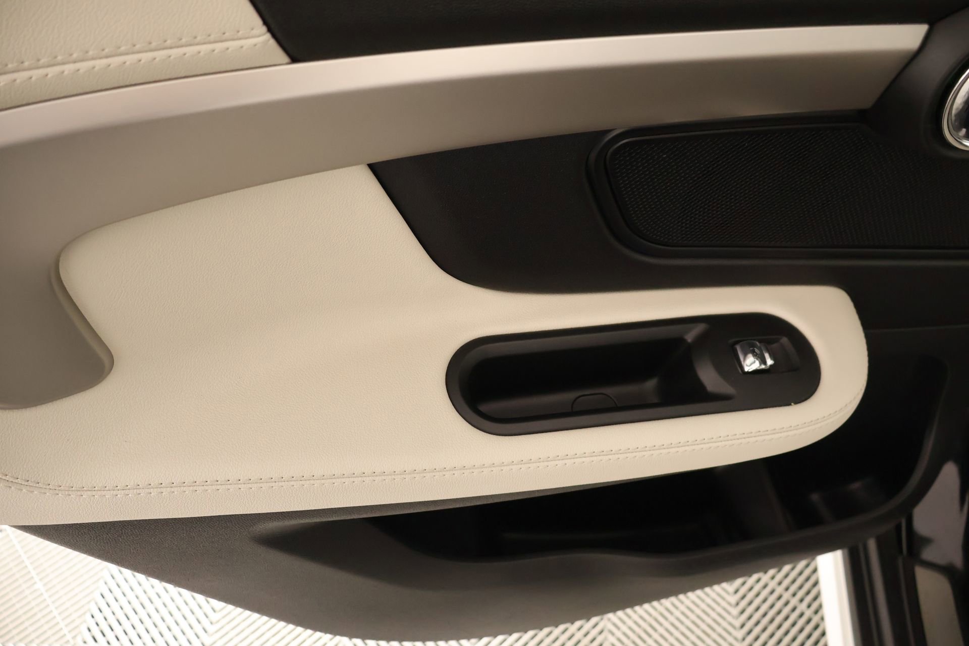 Used 2024 MINI Cooper Countryman S FWD image 18