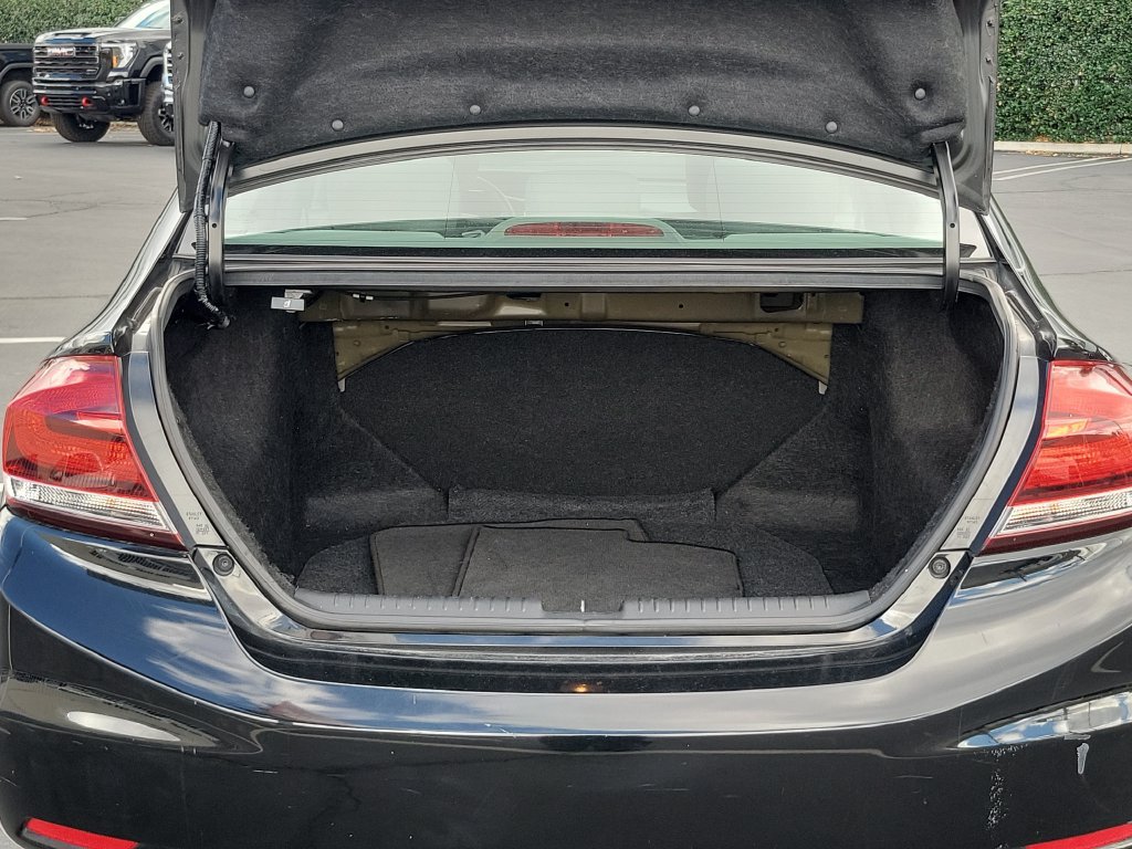 Used 2015 Honda Civic LX image 9