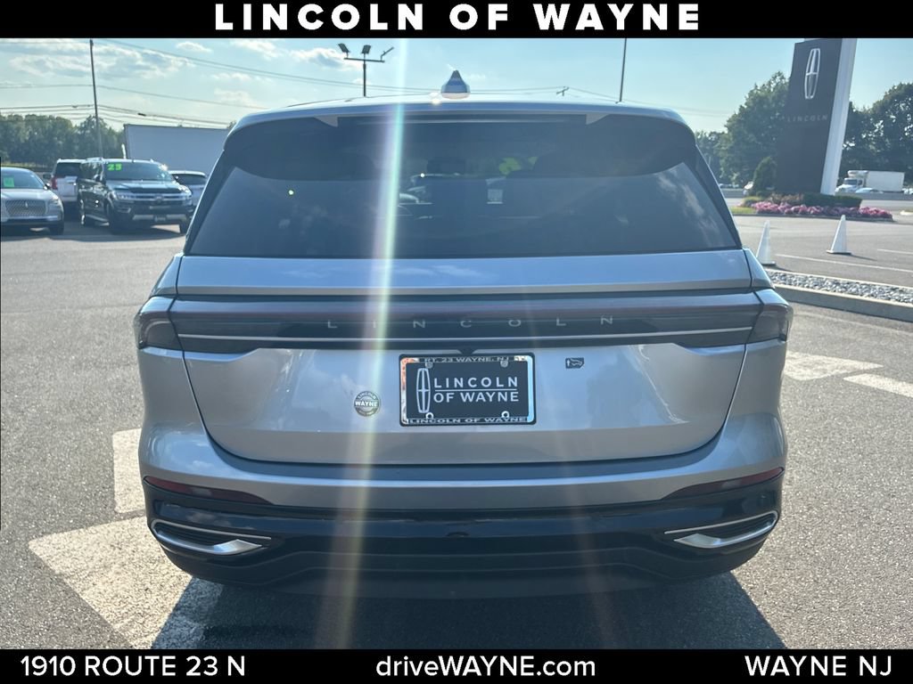 Certified 2026 Lincoln Nautilus Premier w/ Equipment Group 102A AWD/4WD image 5