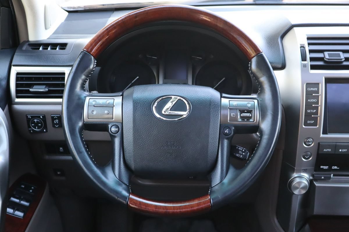 Used 2010 Lexus GX 460 AWD/4WD image 19