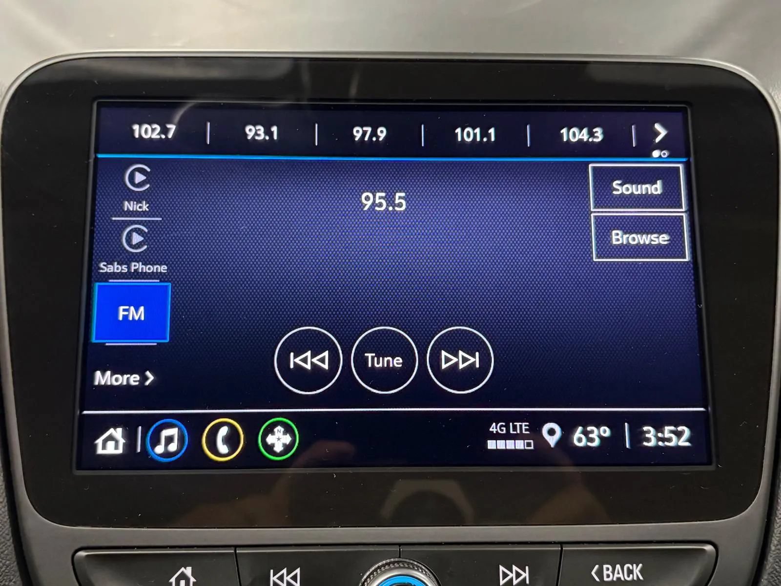 Used 2023 Chevrolet Malibu RS FWD image 12