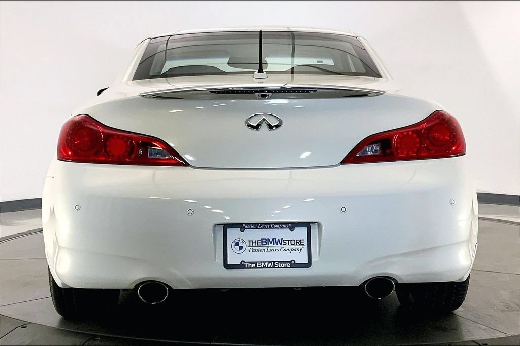 Used 2012 INFINITI G37 Convertible w/ Premium Pkg RWD image 3