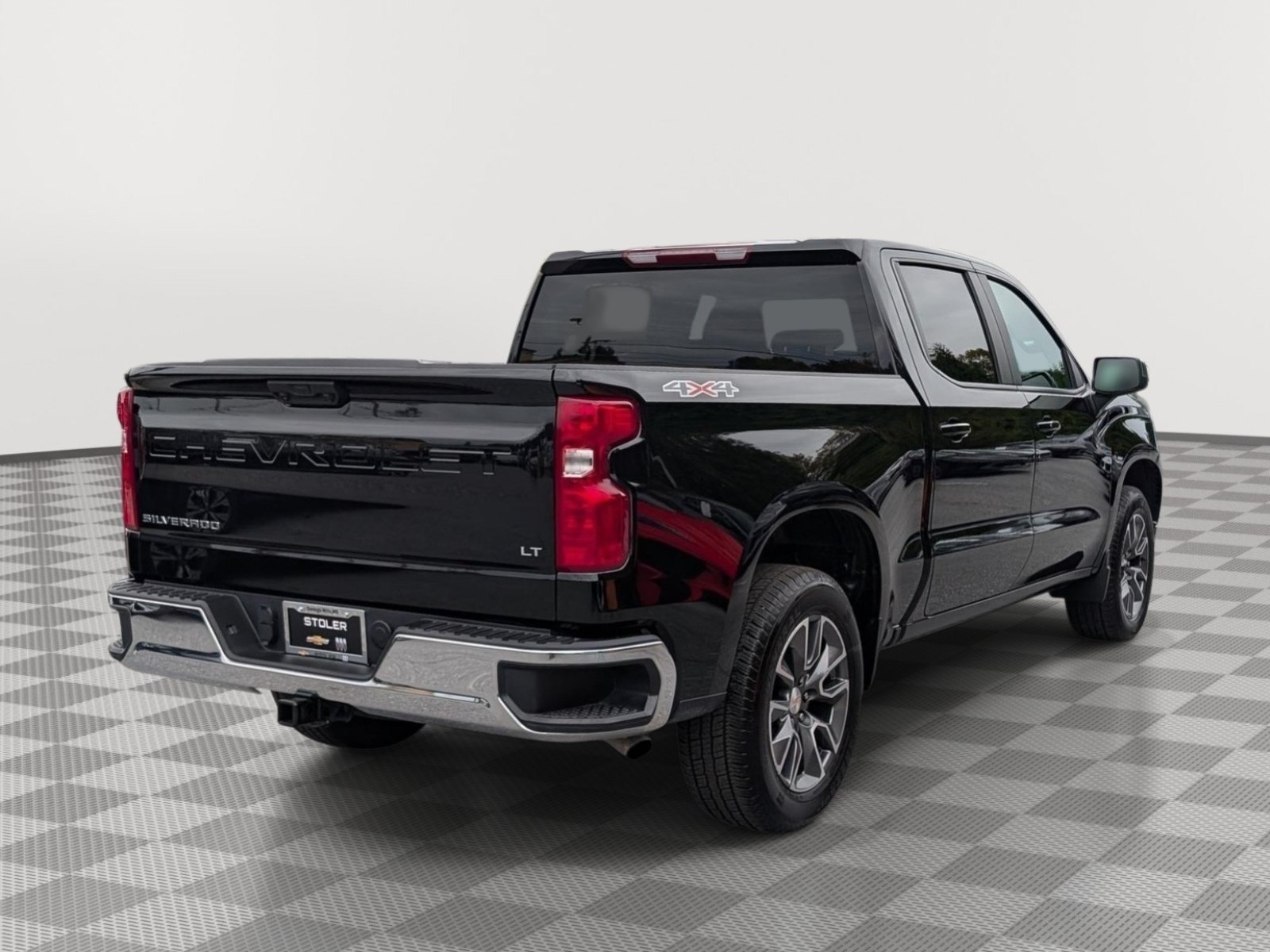 Used 2025 Chevrolet Silverado 1500 LT AWD/4WD image 5