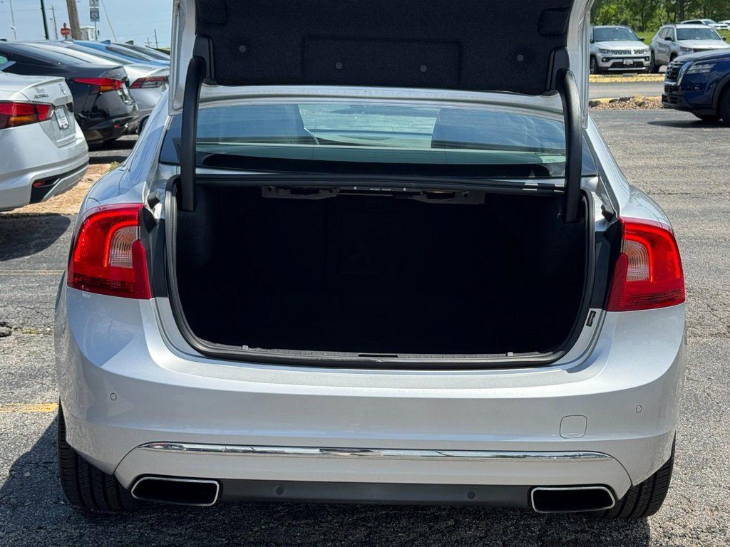 Used 2017 Volvo S60 T5 Inscription AWD/4WD image 6
