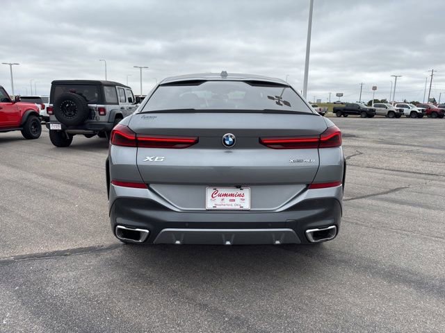 Used 2025 BMW X6 xDrive40i w/ Climate Comfort Package AWD/4WD image 6