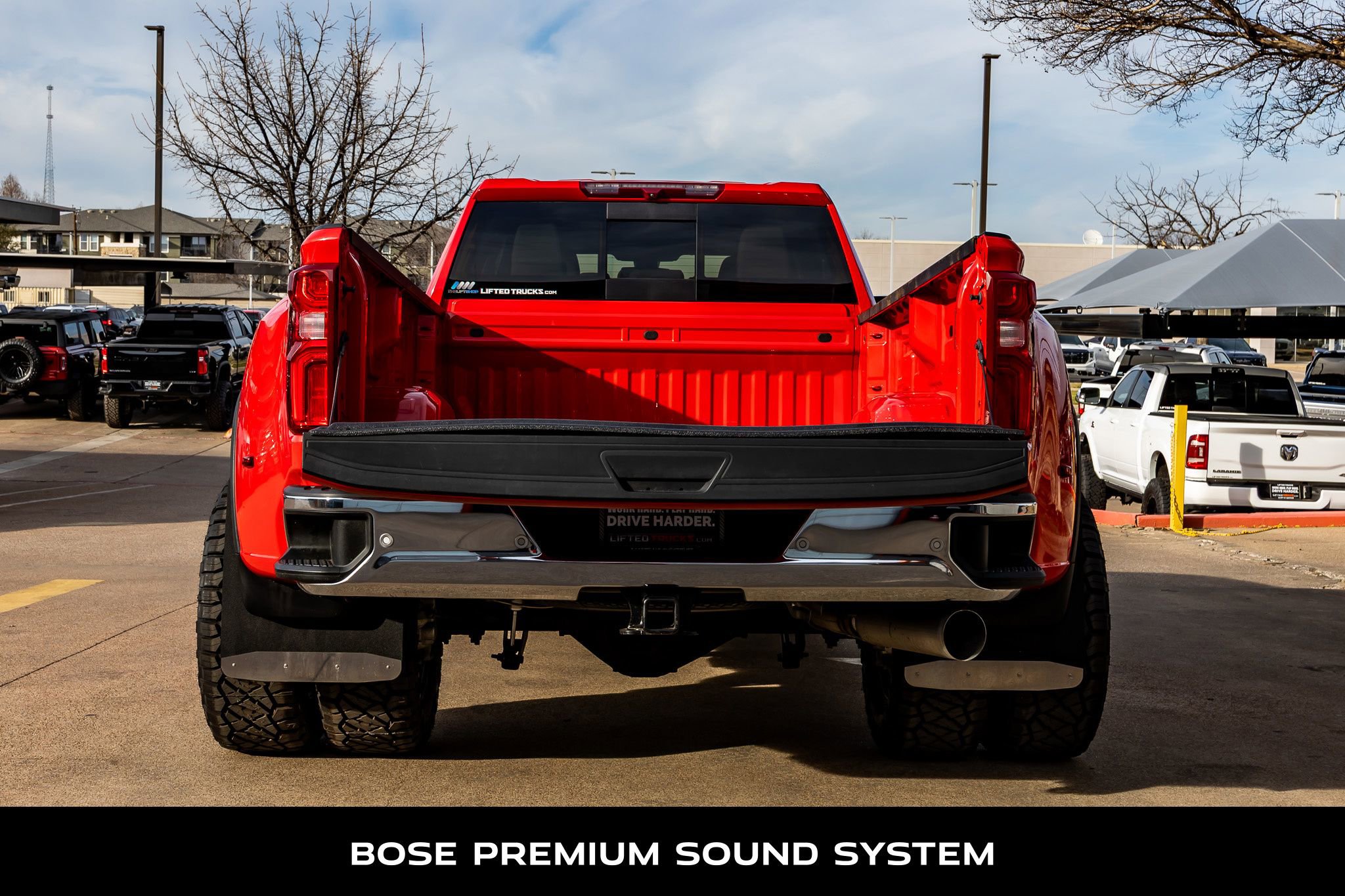 Used 2022 Chevrolet Silverado 3500 LTZ w/ LTZ Convenience Package image 9