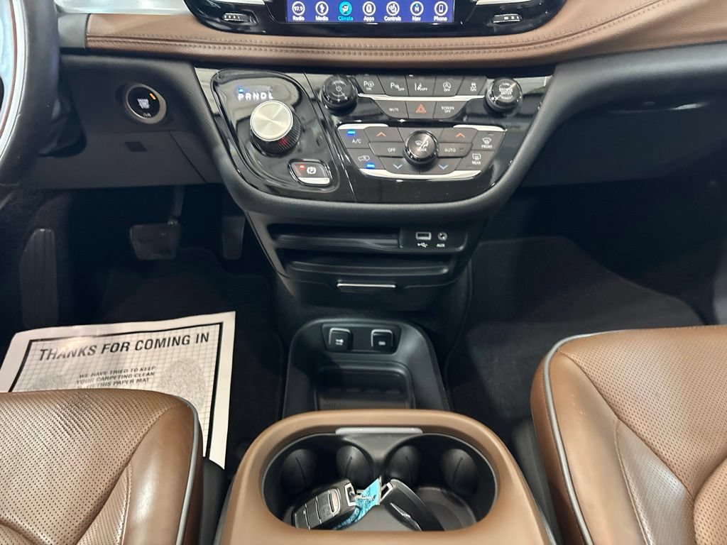 Used 2019 Chrysler Pacifica Limited FWD image 30