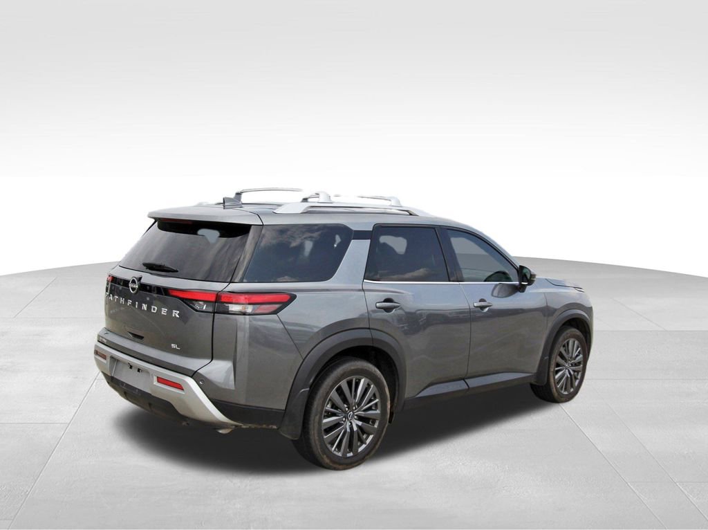 Used 2024 Nissan Pathfinder SL w/ SL Premium Package image 4