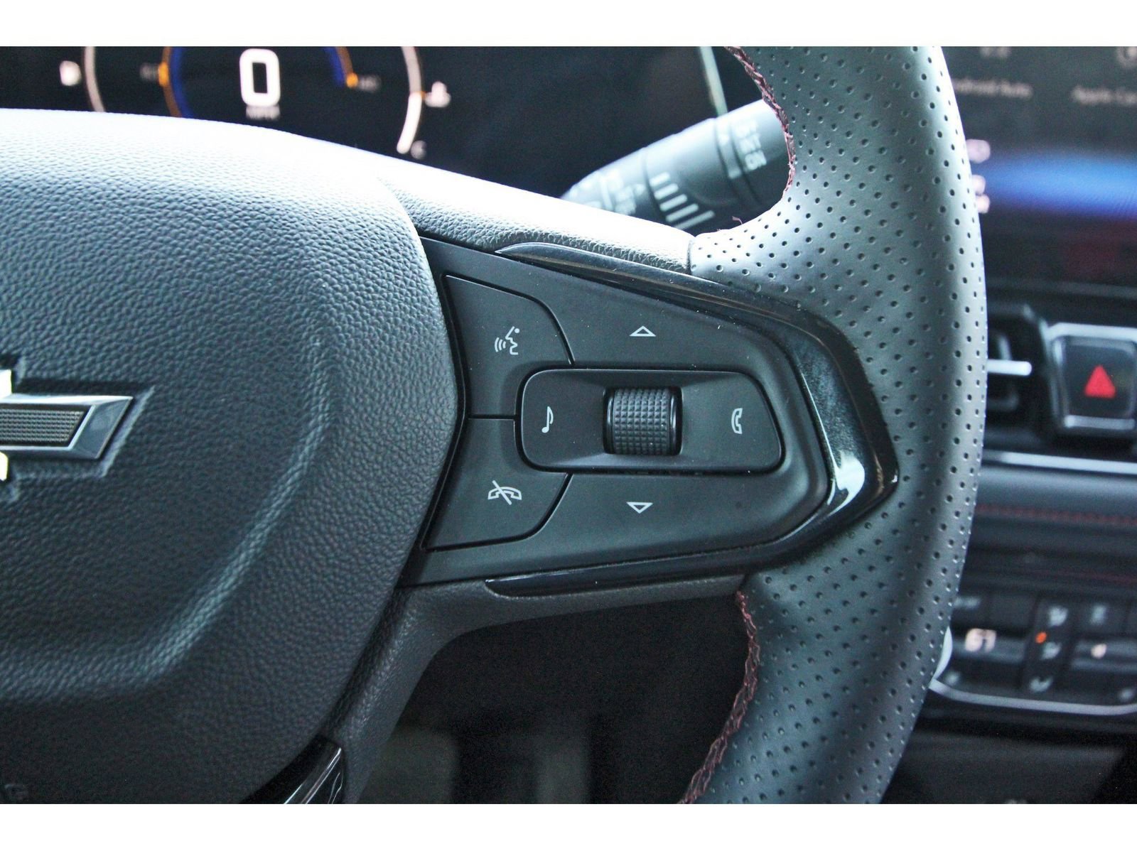 Used 2024 Chevrolet TrailBlazer RS w/ Convenience Package image 19