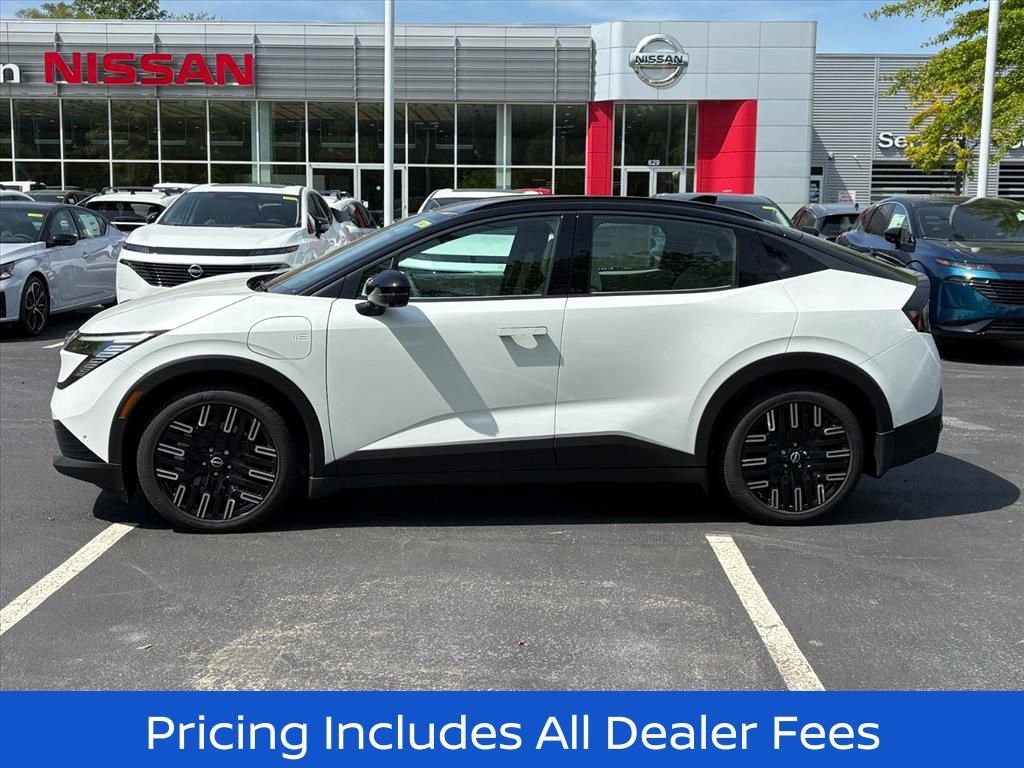 New 2026 Nissan Leaf Platinum+ w/ Cargo Package (Platinum+) FWD image 5
