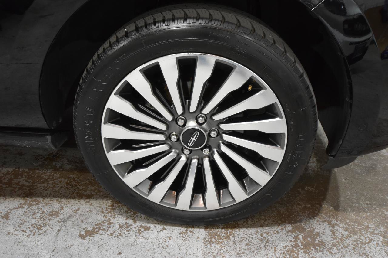 Used 2018 Lincoln Navigator L Reserve w/ Technology Package AWD/4WD image 62