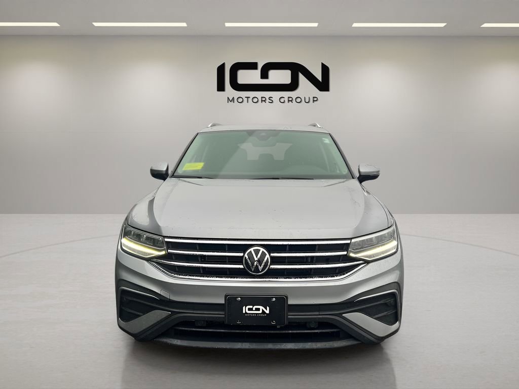 Used 2023 Volkswagen Tiguan SE image 8
