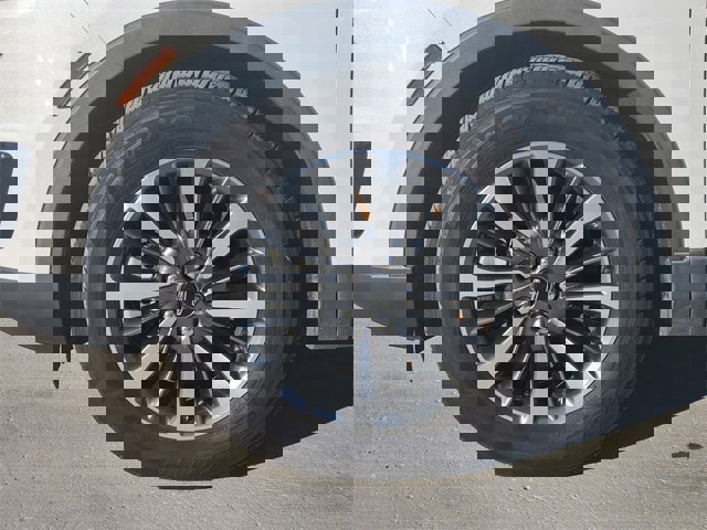 Used 2020 Lincoln Nautilus Reserve w/ Cargo Utility Package image 6