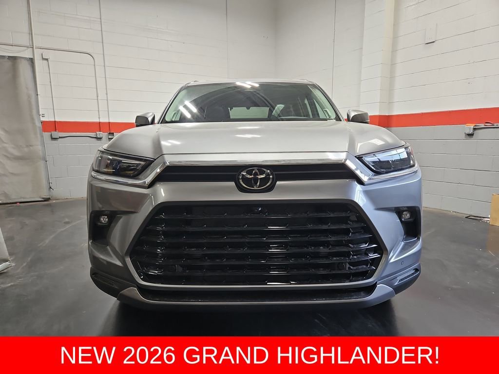 New 2026 Toyota Grand Highlander Platinum image 2