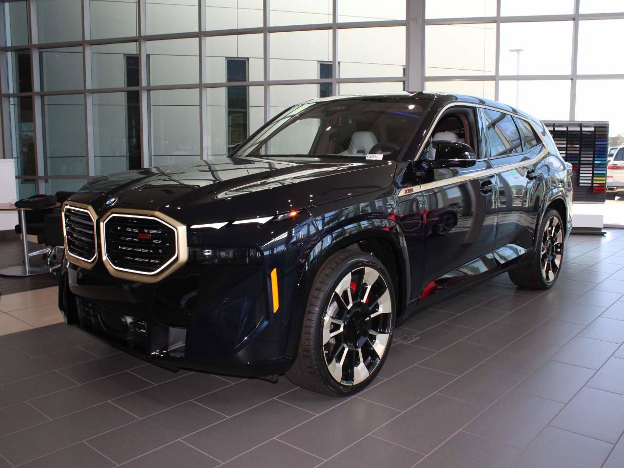 New 2026 BMW XM Label Red image 1